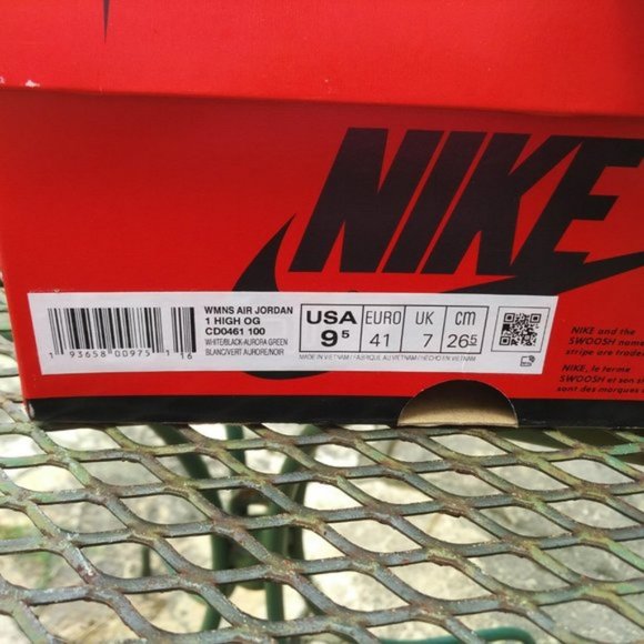 Nike Air Jordan 1 High Tie Dye Blue Sneakers - Women's 8 & Women's 9 Shoes - Picture 11 of 16